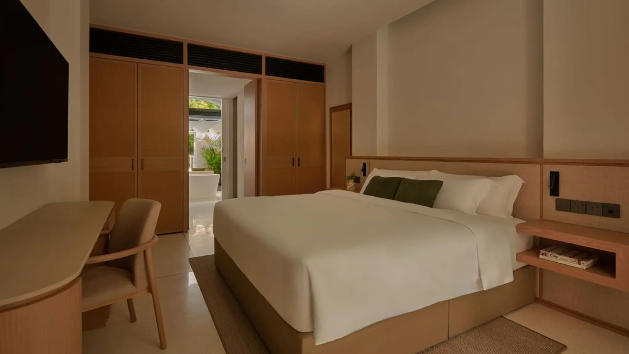 couple suite bedroom