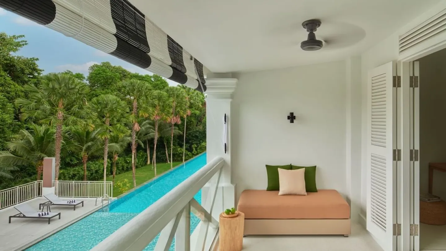 junior suite balcony